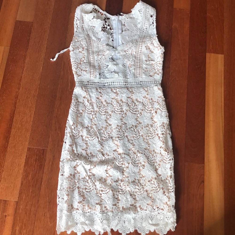 Stunning white dress